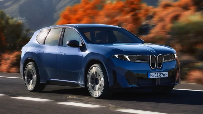 iX3 50 xDrive thumbnail