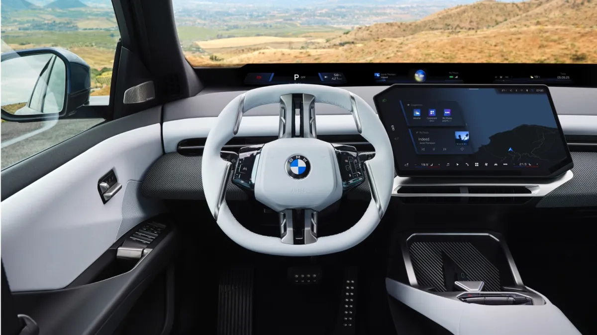 iX3 50 xDrive thumbnail